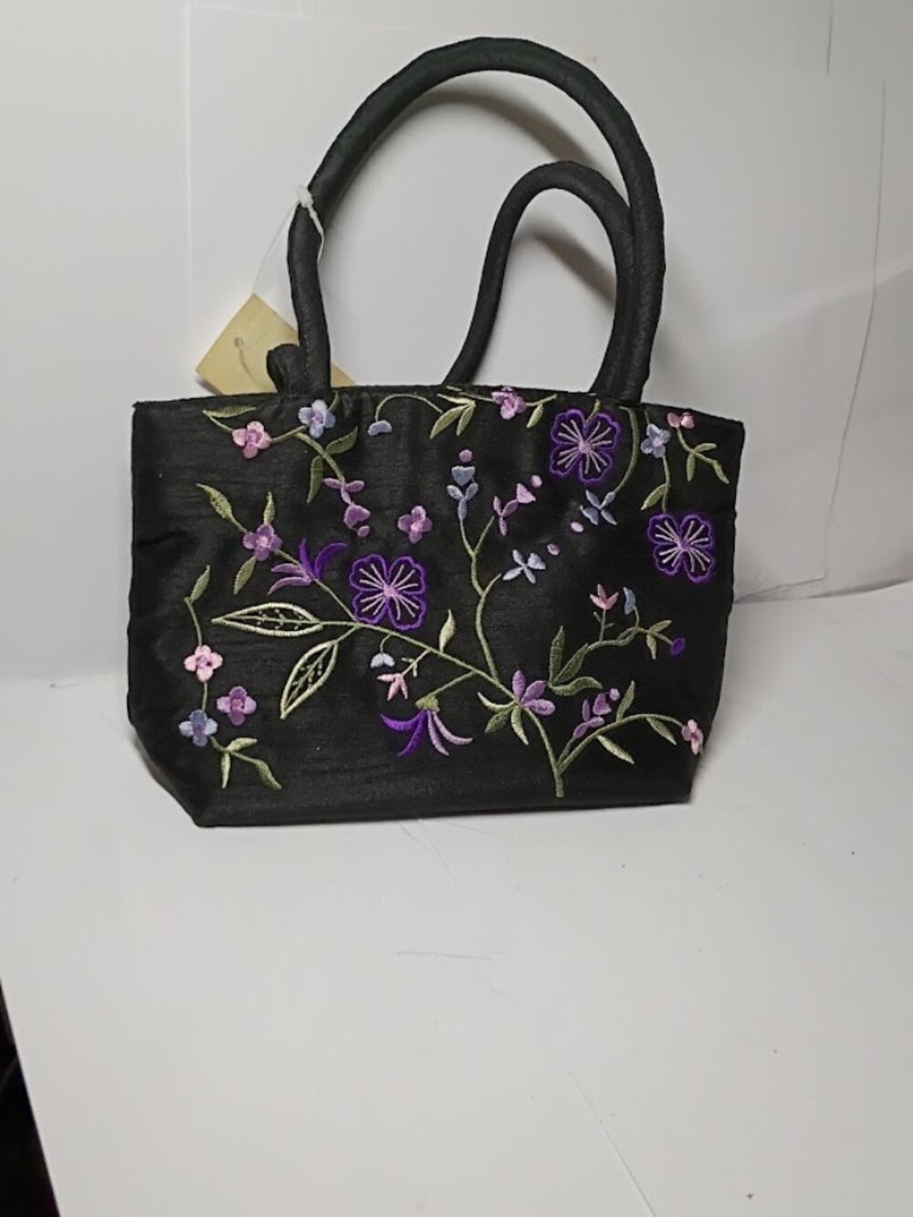 Vintage 1990 Black Floral Embroidered Handbag 8" X 5.5" X 2.5" STRAPS  5"